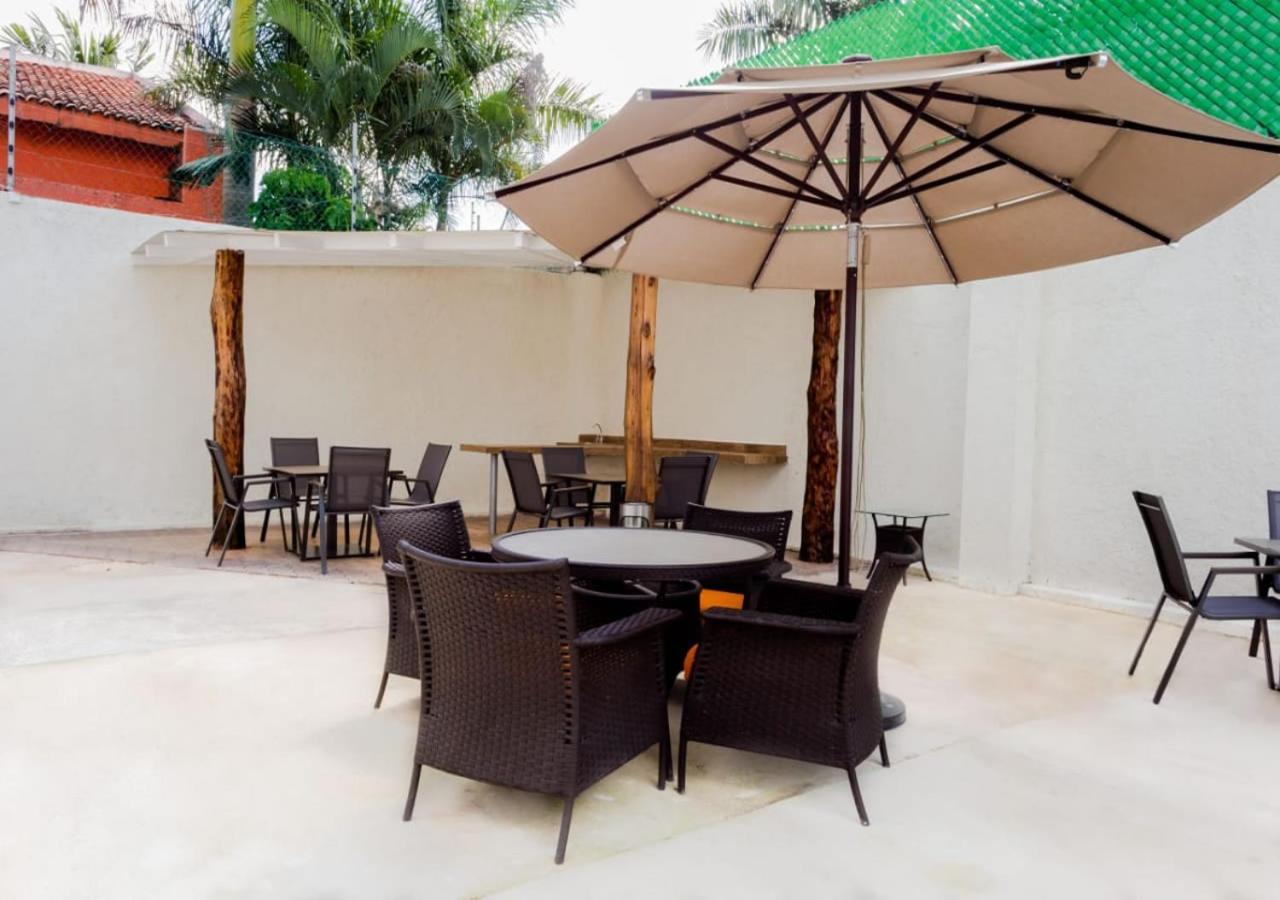 Studiotel Cancún Eksteriør billede
